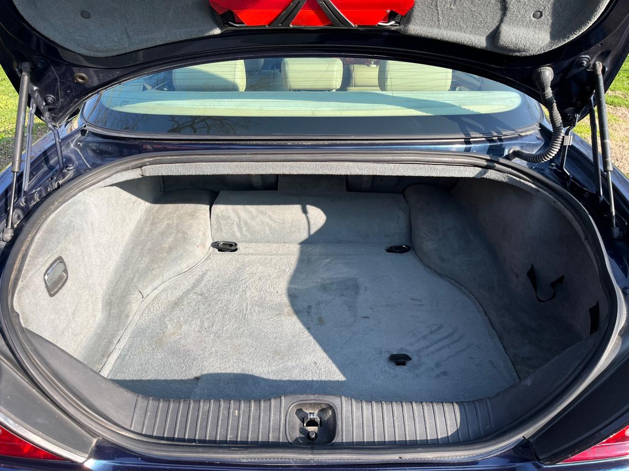 Jaguar XJ 2.7 D V6 cat Executive