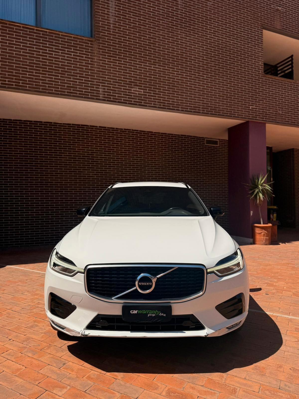 Volvo XC 60 XC60 B4 (d) AWD Geartronic R-design