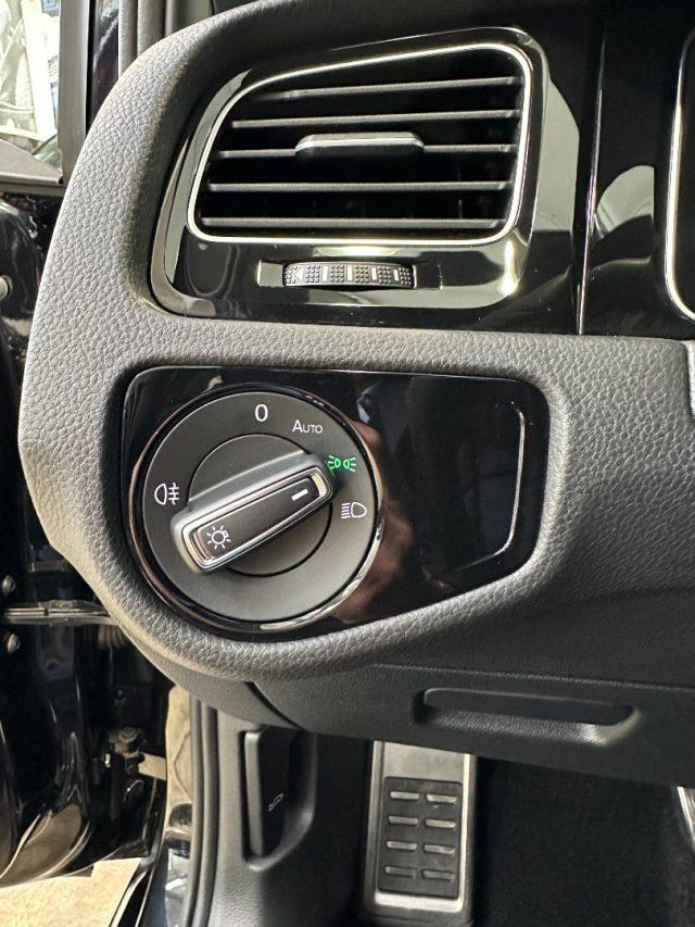 VOLKSWAGEN Golf GTI Performance 2.0 245 CV TSI DSG - 19"- Keyless