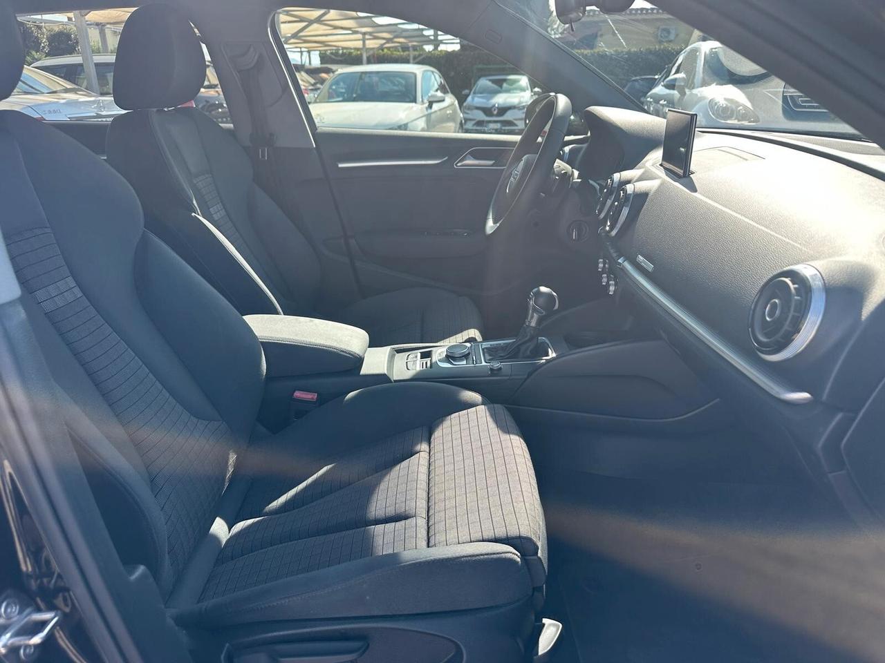 Audi A3 1.6 Sport Automatica