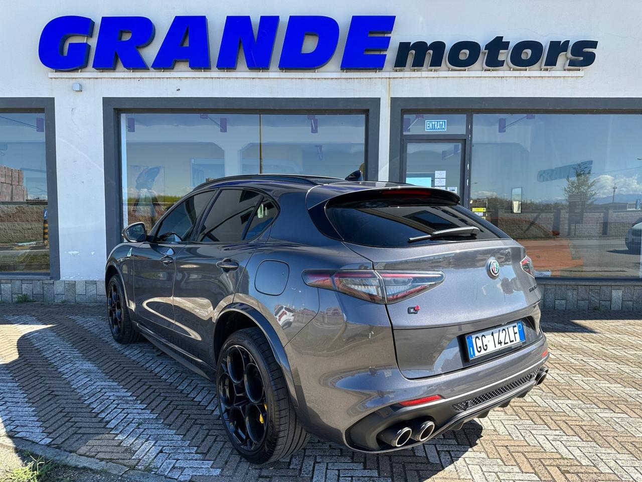 Alfa Romeo Stelvio 2.9 Bi-Turbo V6 510 CV AT8 QUADRIFOGLIO VERDE TETTO + AKRAPOVIC