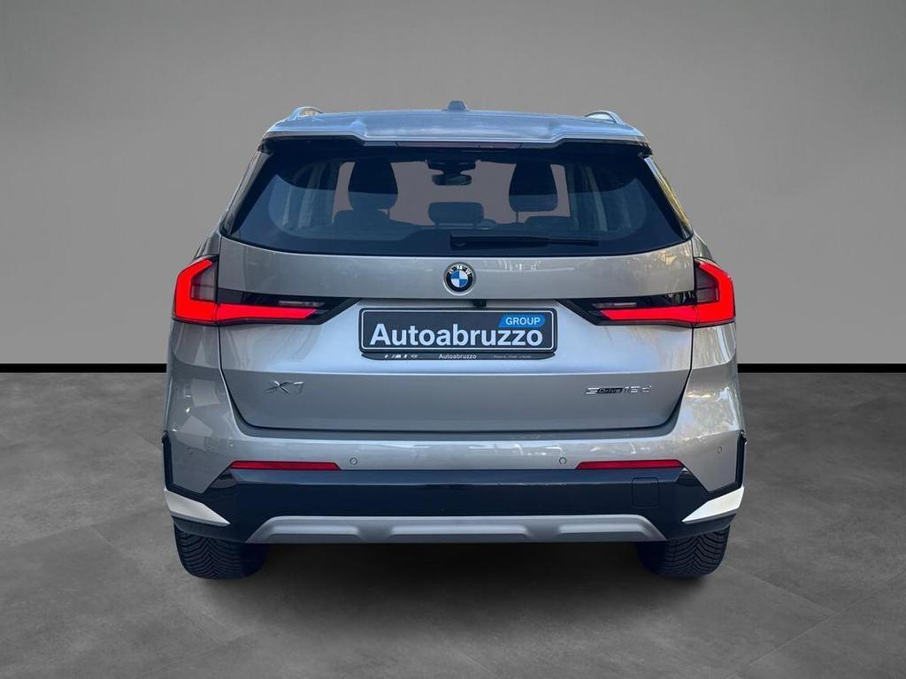 BMW X1 18 d xLine sDrive DCT