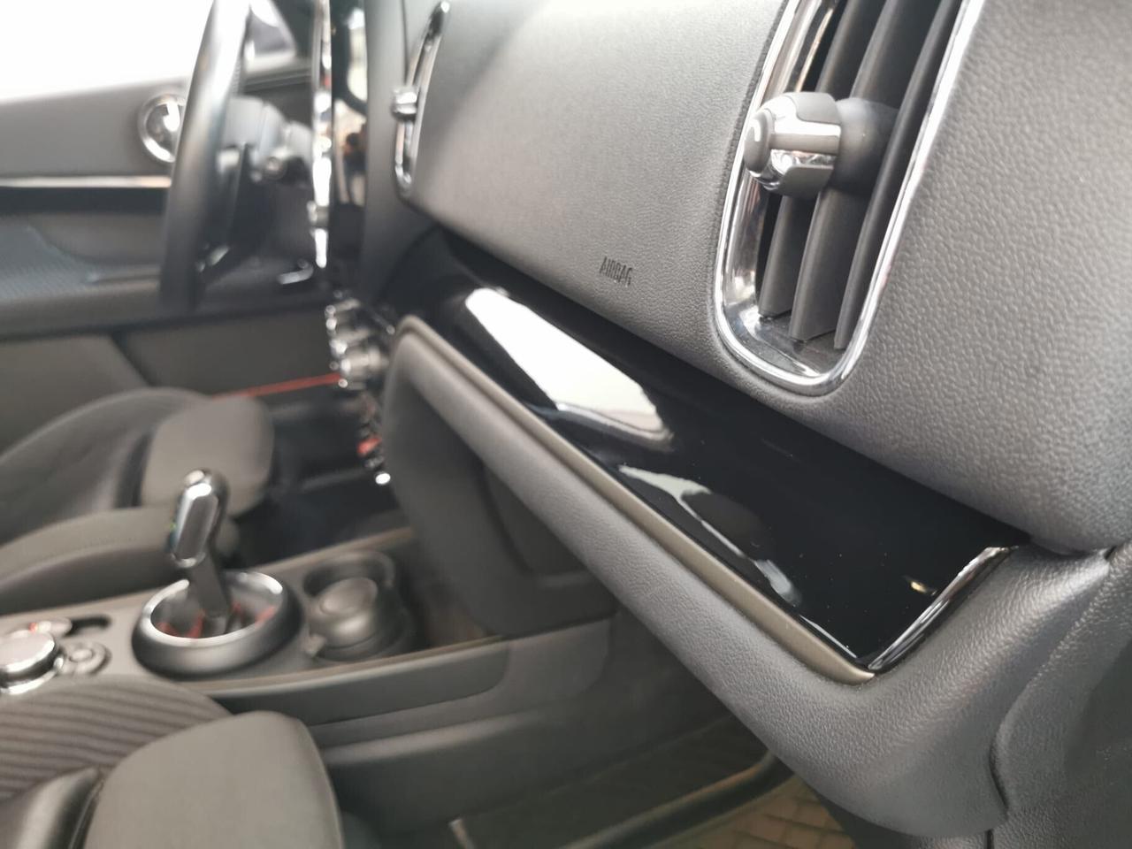 MINI 2.0 Cooper SD Countryman ALL4 Automatica