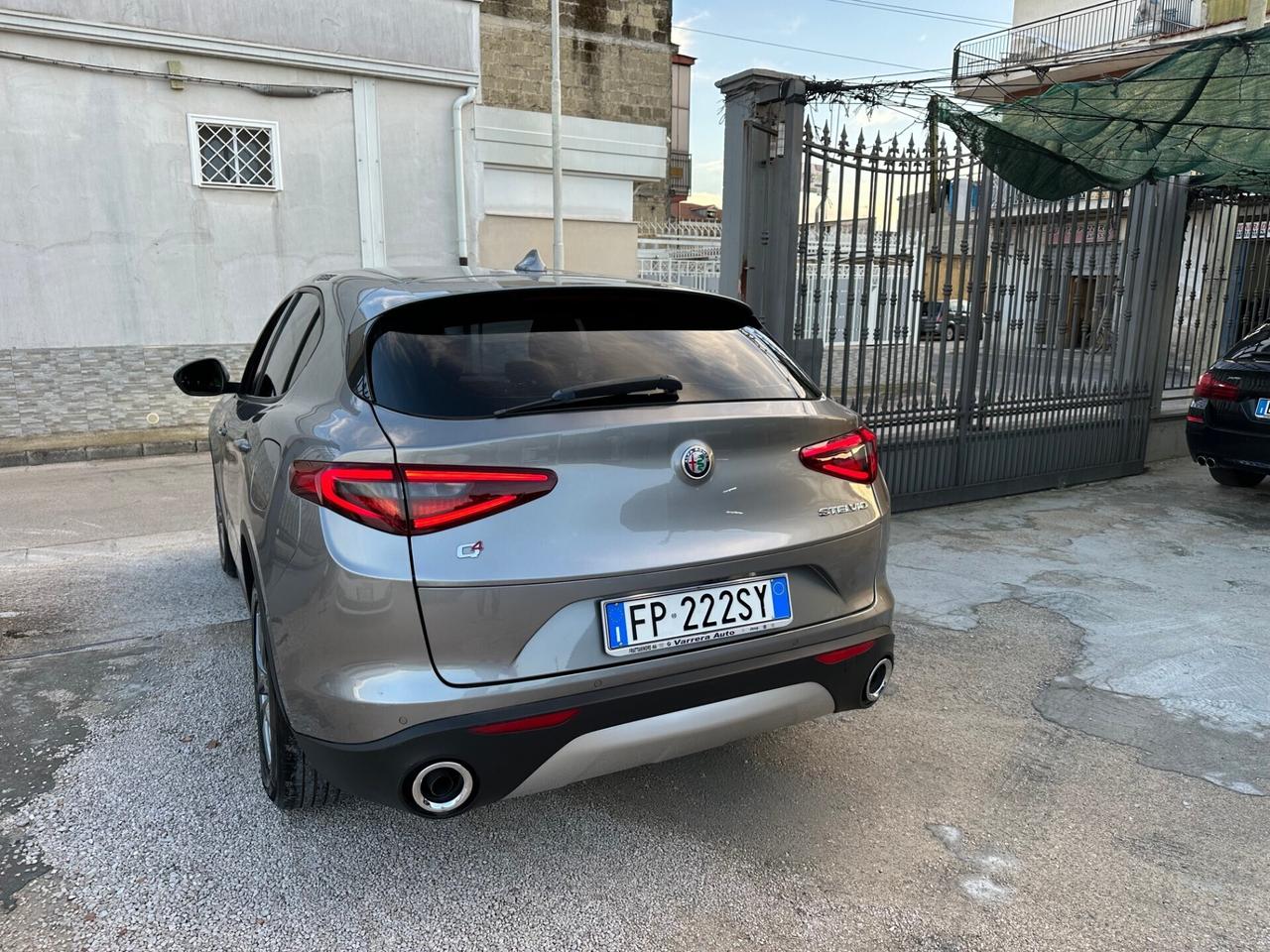 Alfa Romeo Stelvio 2.2 Turbodiesel 210 CV AT8 Q4 E