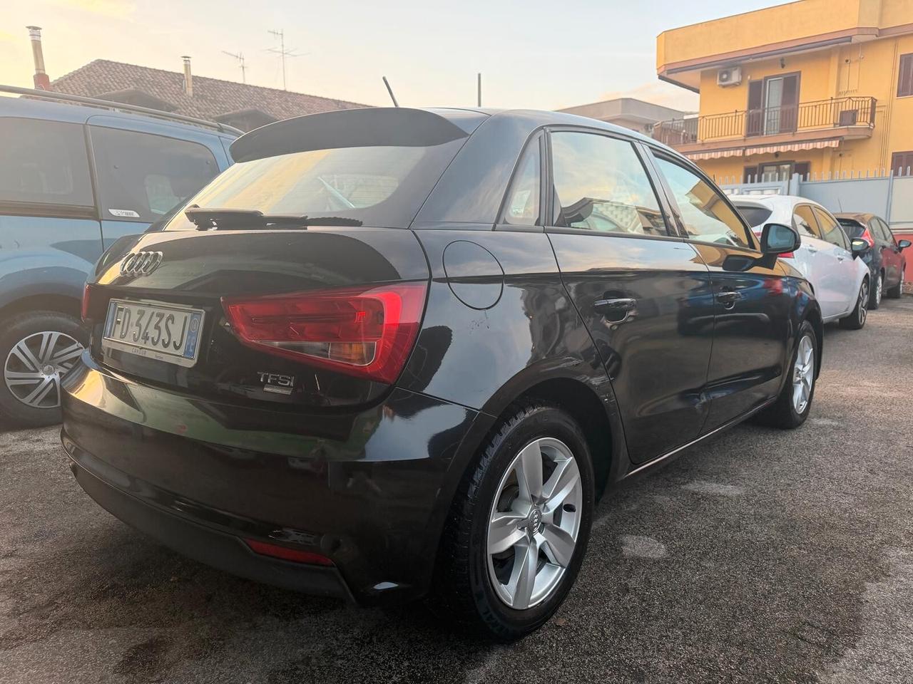 Audi A1 1.0 TFSI ultra Admired