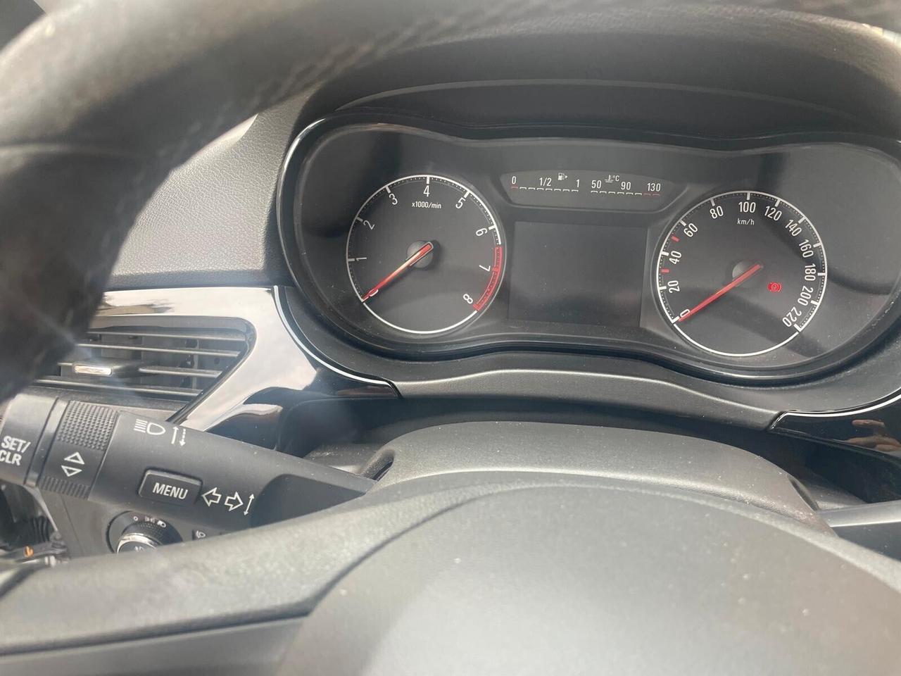 Opel Corsa 1.4 90CV GPL Tech 5 porte Innovation