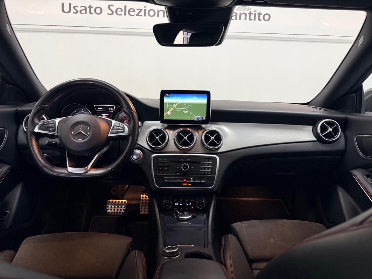 Mercedes-benz CLA 220 d S.W. 4Matic Aut DARK NIGHT Premium 05/2016 EURO 6