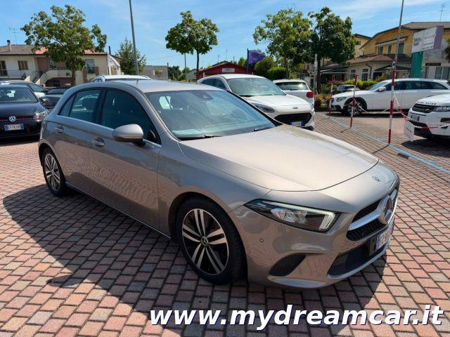 MERCEDES-BENZ A 180 d Automatic Premium 116cv