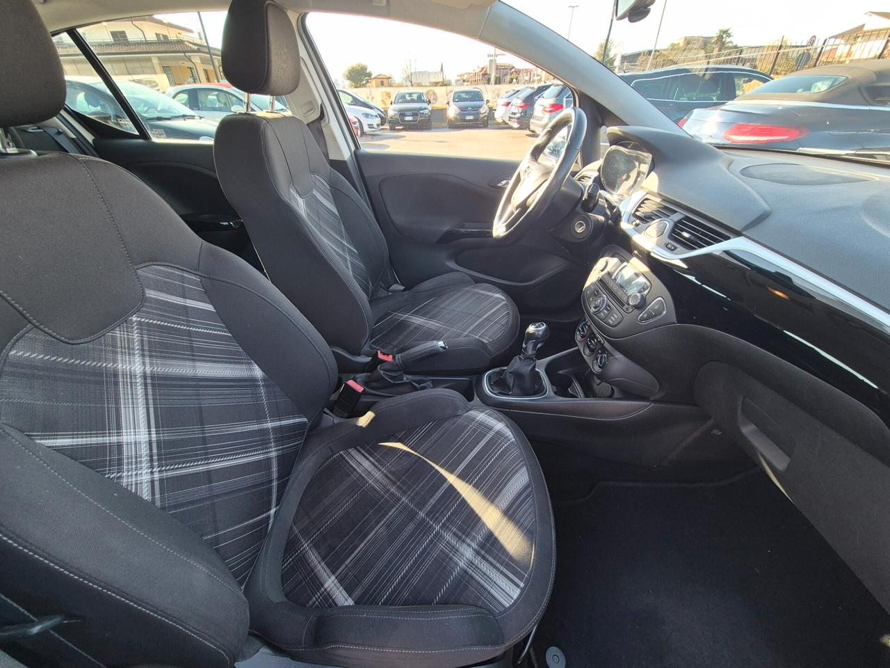 Opel Corsa 1.2 5 porte Sport 2015