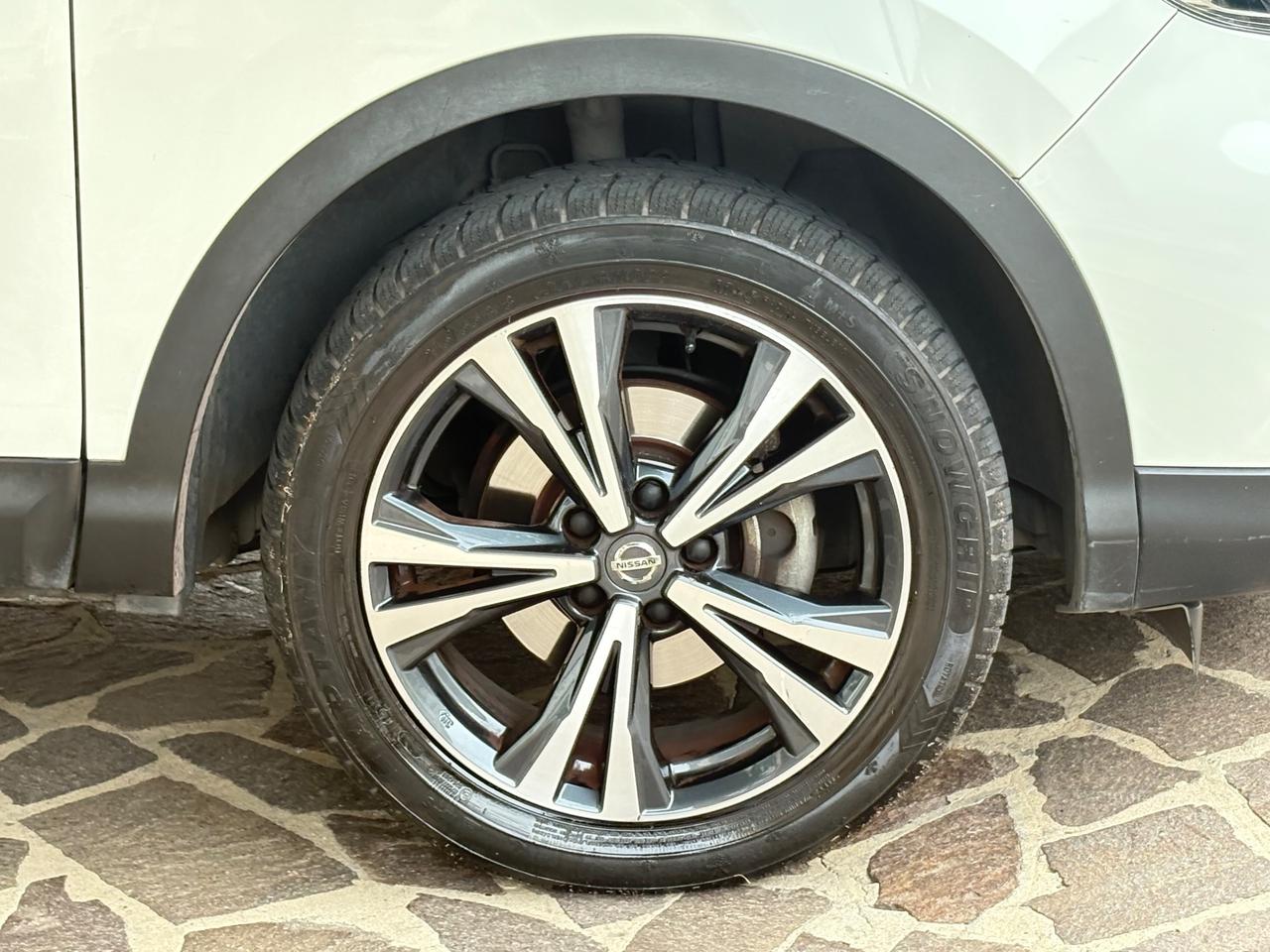 Nissan Qashqai 1.5dCi N-Connecta BIANCO PERLA FULL/LED