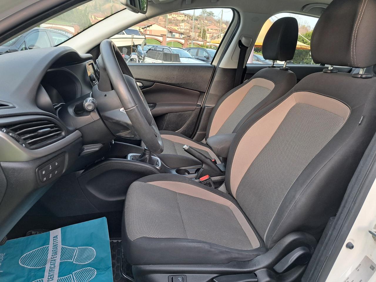 Fiat Tipo 1.6 Mjt 4 porte Lounge/120 CV