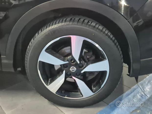 NISSAN - Qashqai - 1.6 dCi 2WD N-Connecta Tetto