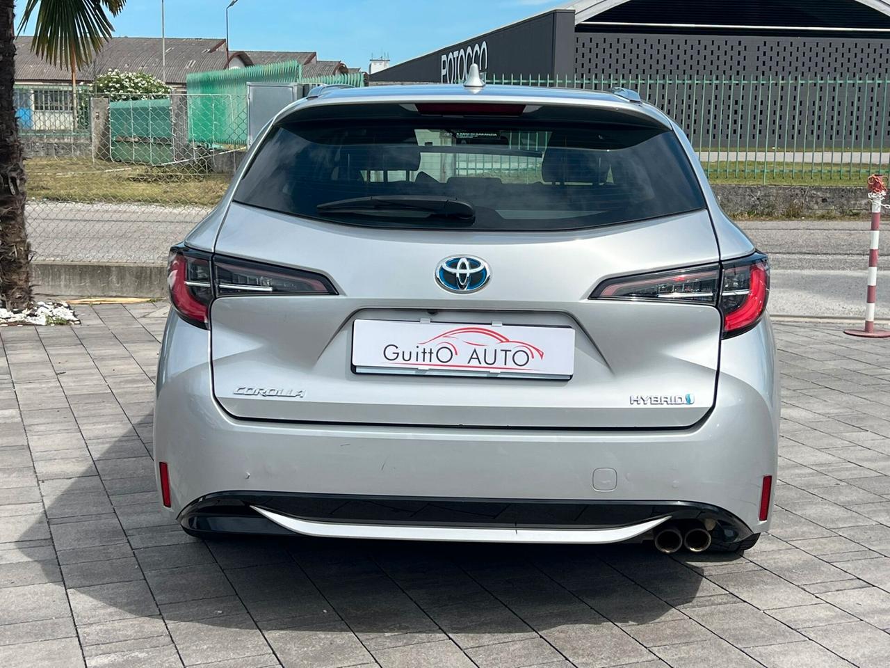Toyota Corolla Touring Sports 2.0 Hybrid MoreBusiness