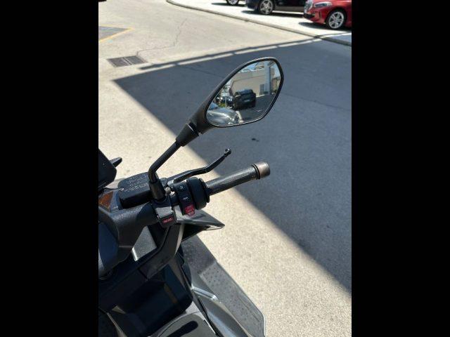 BMW CE 04 -