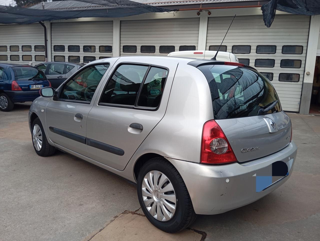 Renault Clio Storia 1.2 5 porte valuto permute
