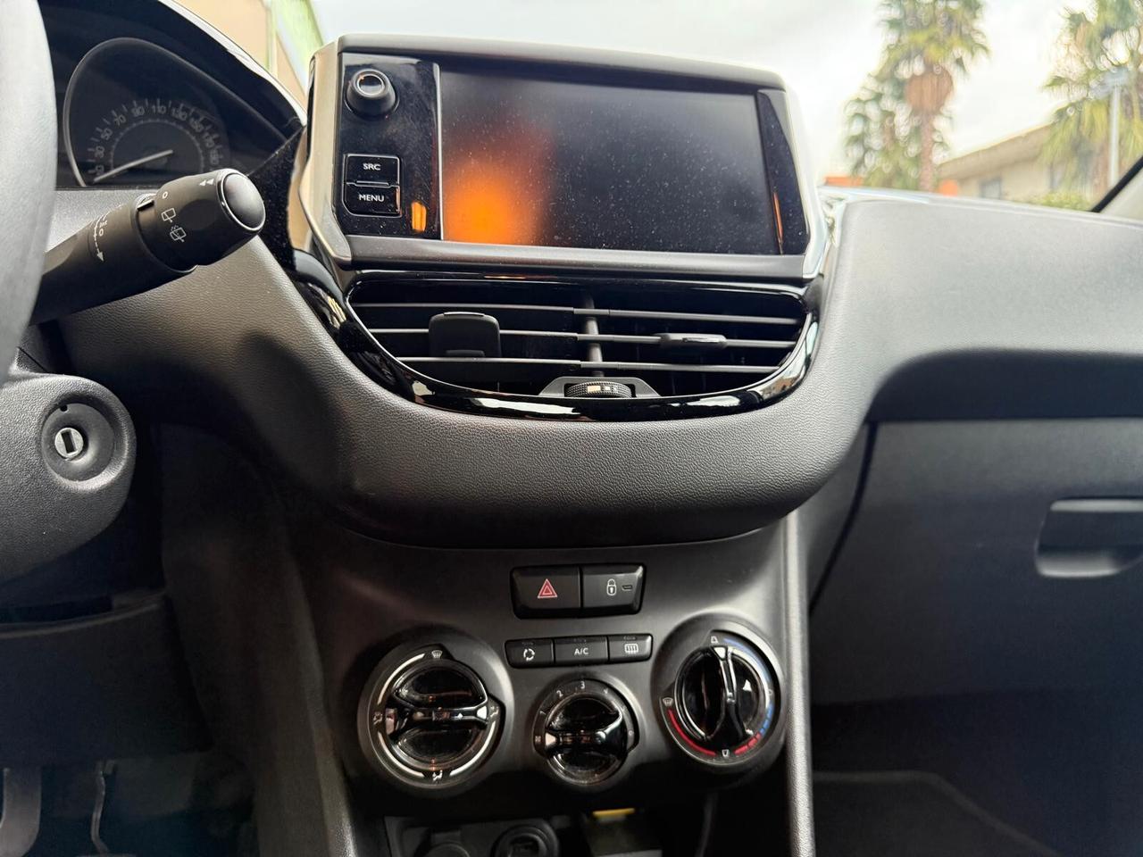 Peugeot 208 BlueHDi 75 5 porte Allure