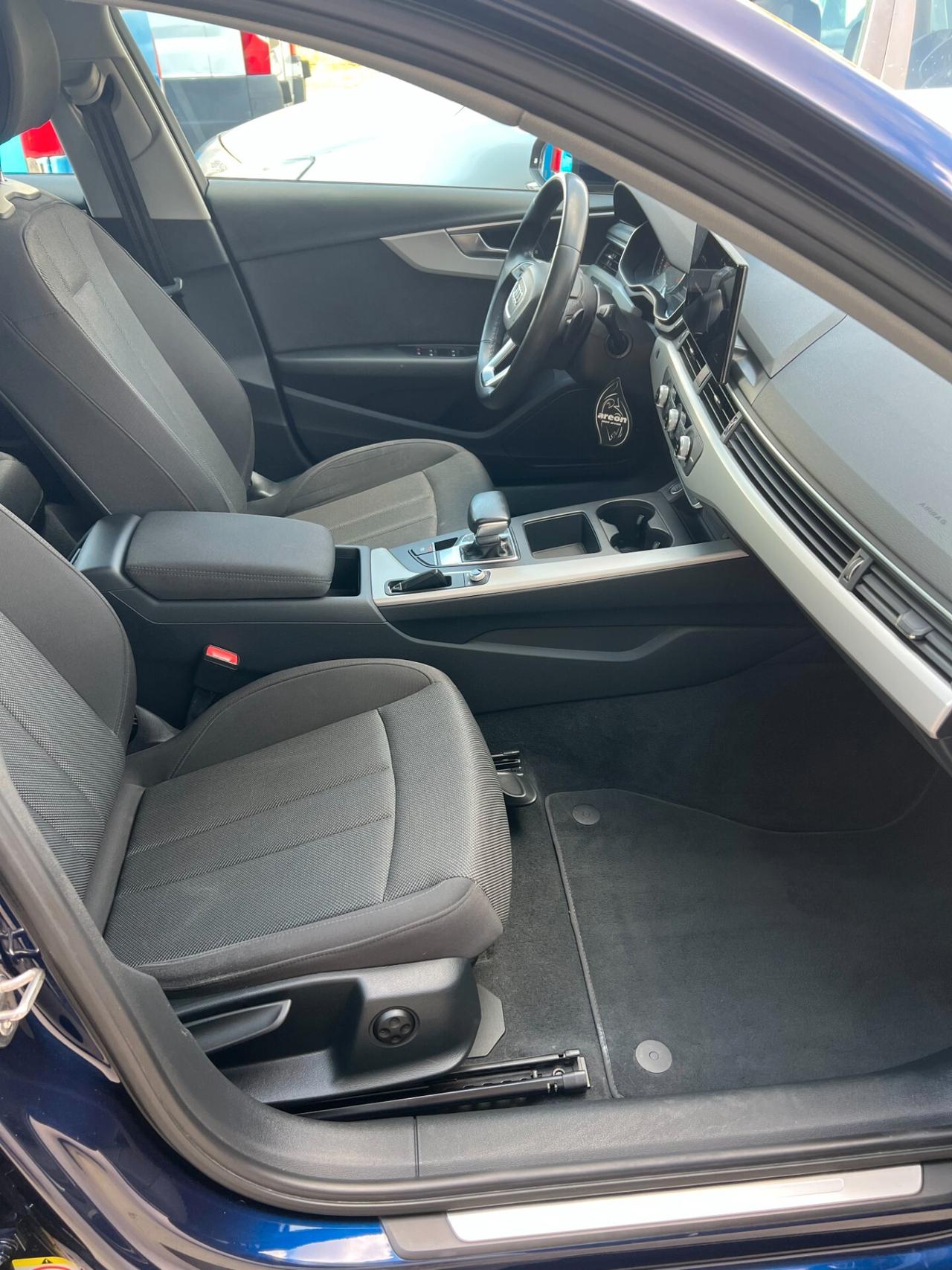 Audi A4 Avant 35 TDI/163 CV S tronic Business