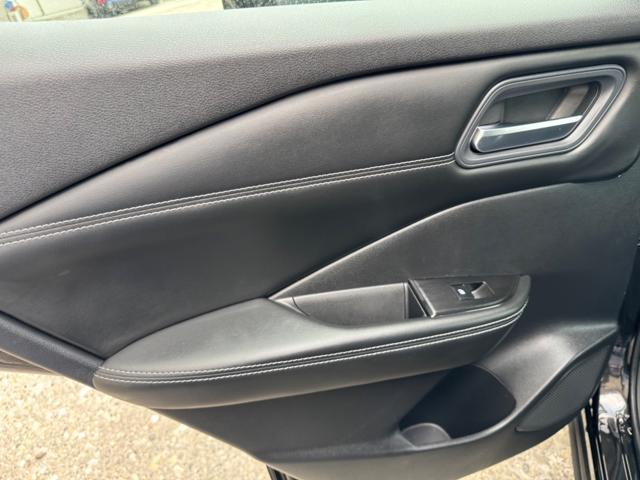 NISSAN Qashqai MHEV 158 CV Xtronic Business