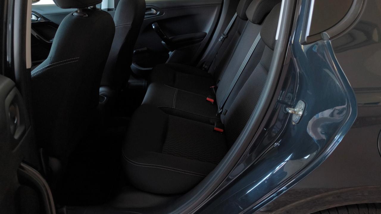 Peugeot 208 PureTech 82 5 porte Active