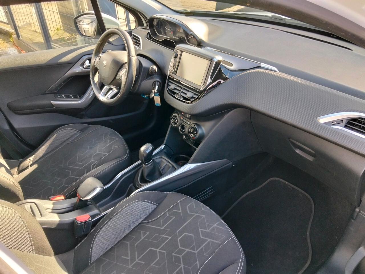 Peugeot 2008 BlueHDi 100 Active