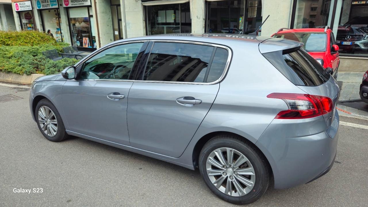 Peugeot 308 PureTech Turbo 130 S&S Allure