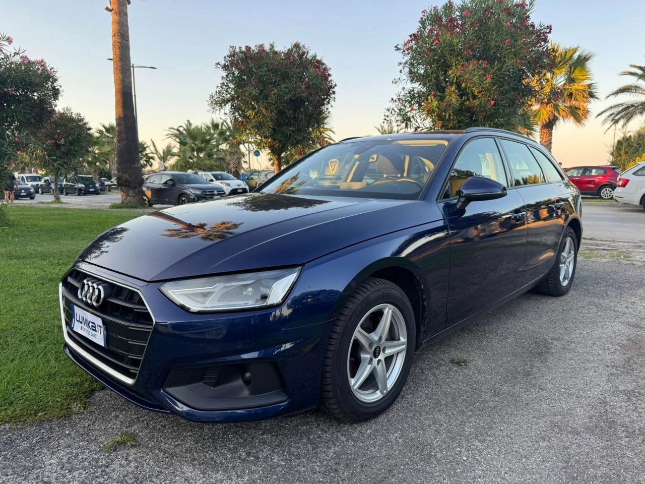 Audi A4 Avant 30 2.0 tdi mhev Business Advanced 136cv s-tronic