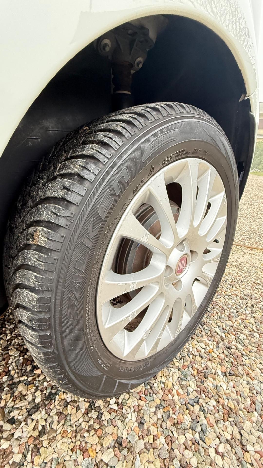 Fiat Punto 1.4 S&S 8V 5 porte Easy