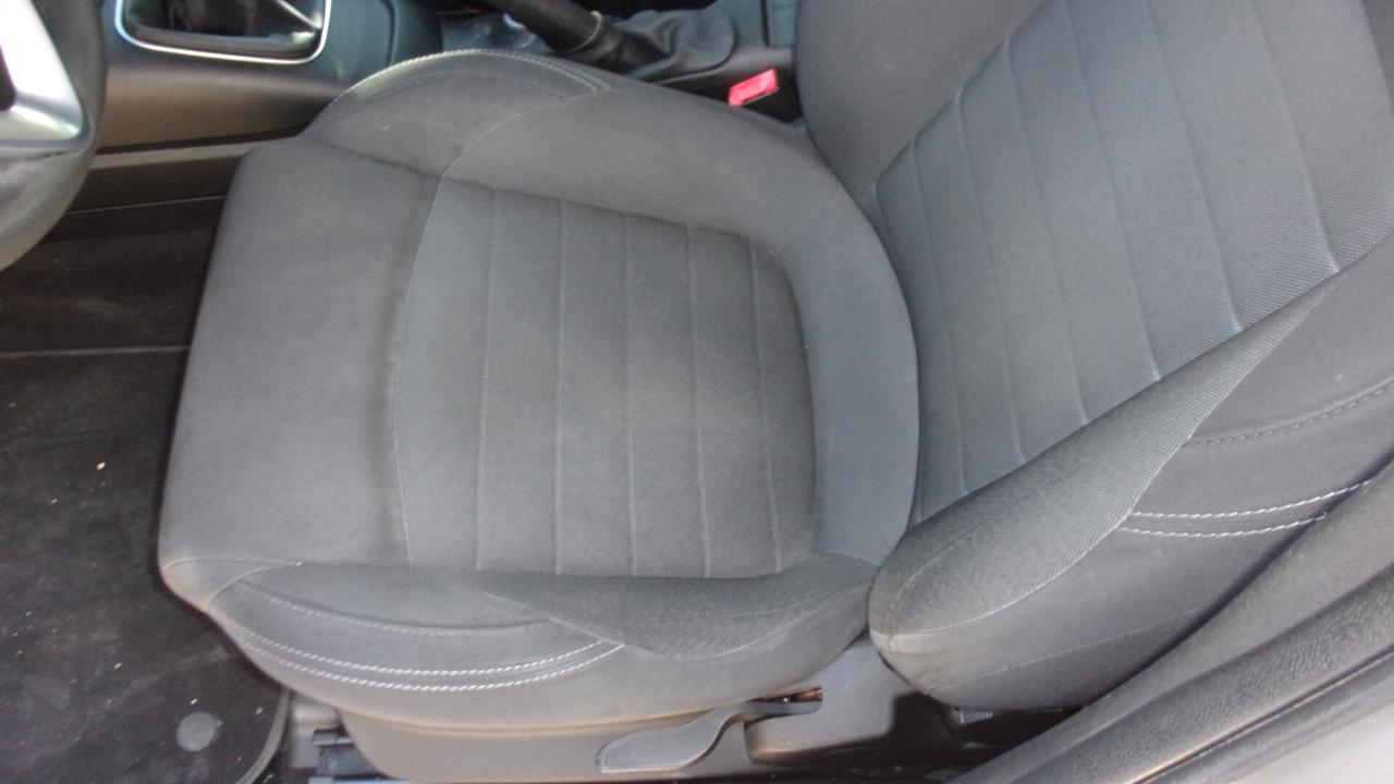 Alfa Romeo Giulietta 1.4 Turbo 120 CV GPL Super