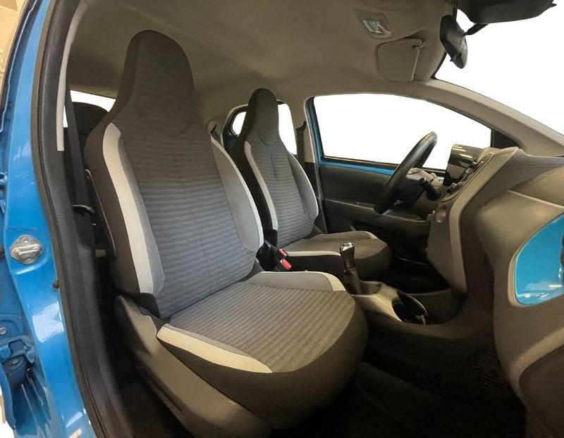 Toyota Aygo Aygo 1.0 VVT-i 72 CV 5 porte x-cool - NEOPATENTATI