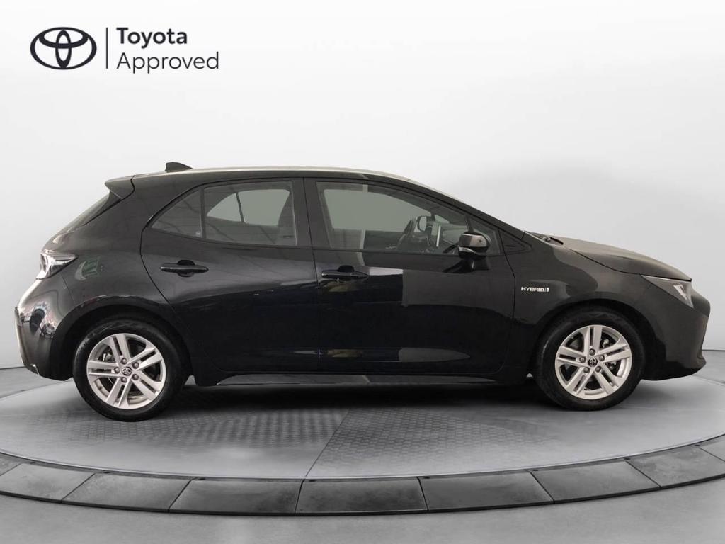 Toyota Corolla 1.8 Hybrid Active CVT