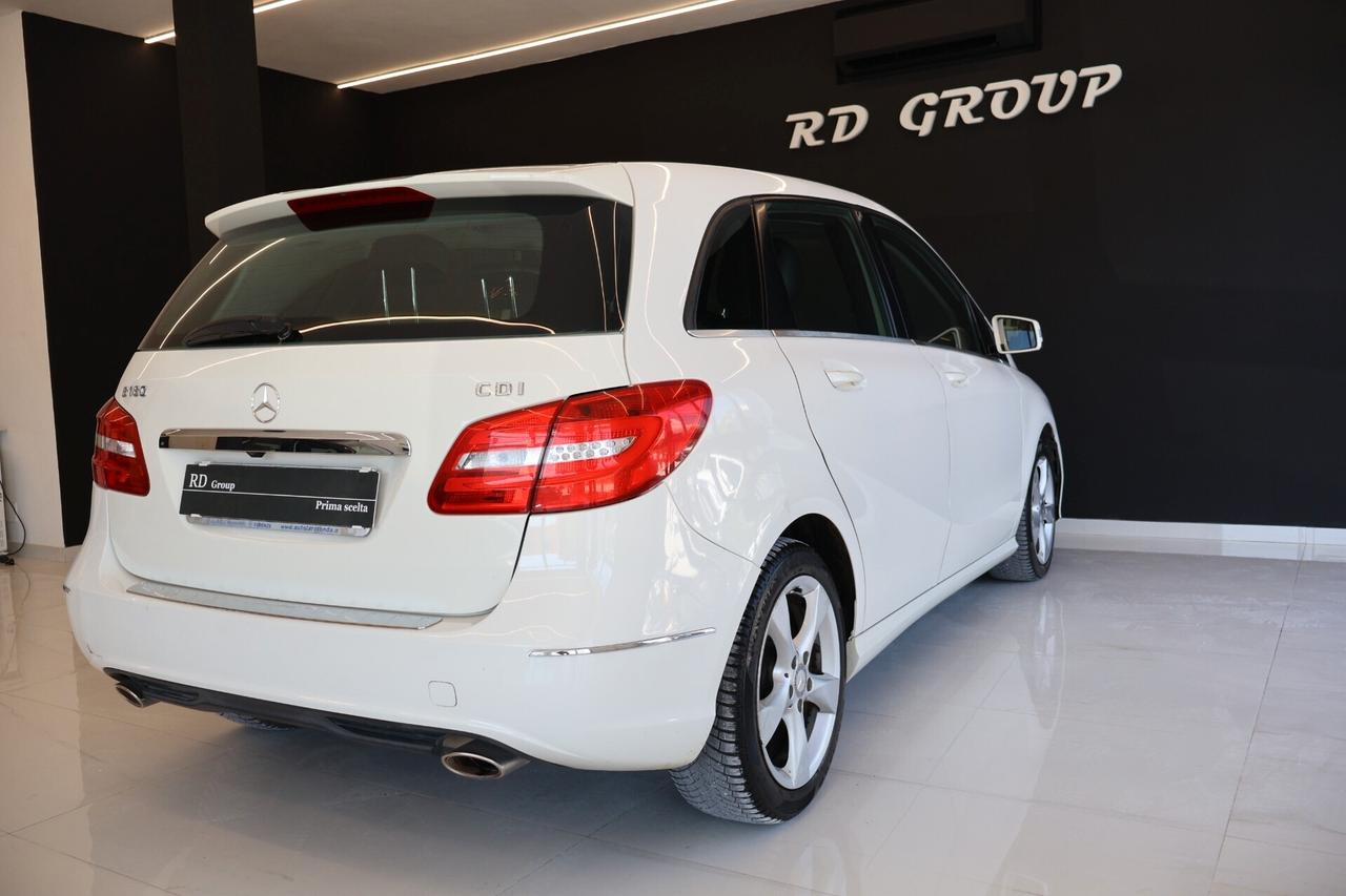 Mercedes-benz B 180 d Premium