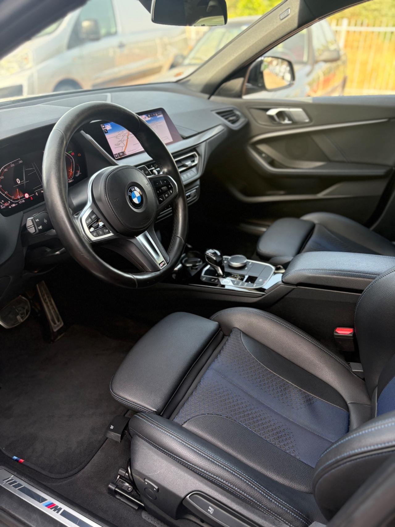 Bmw 116 116d 5p. Msport