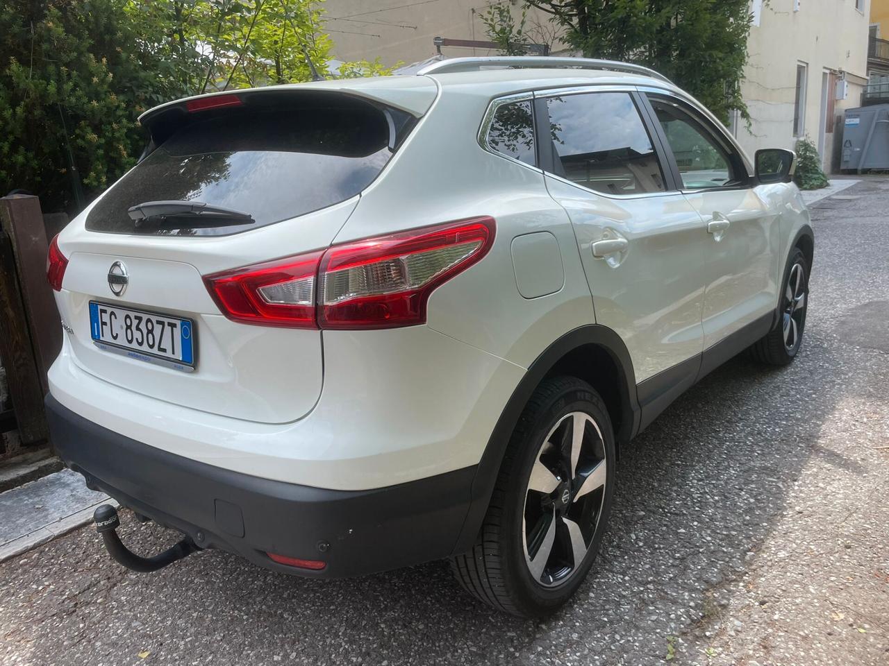 NISSAN QASHQAI 4WD 1.6 DCI TEKNA - GANCIO TRAINO