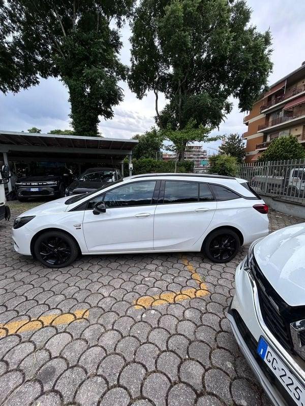 Opel Astra 1.2 Turbo 130 CV S&S Sports Tourer Business Elegance