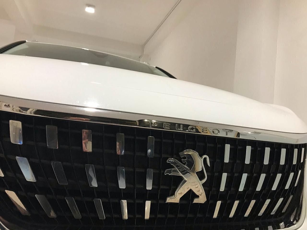 Peugeot 3008 PureTech 130cv Allure km108000 certificati