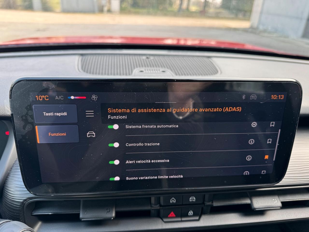 Jeep Avenger 1.2 Turbo 100 CV MHEV Longitude