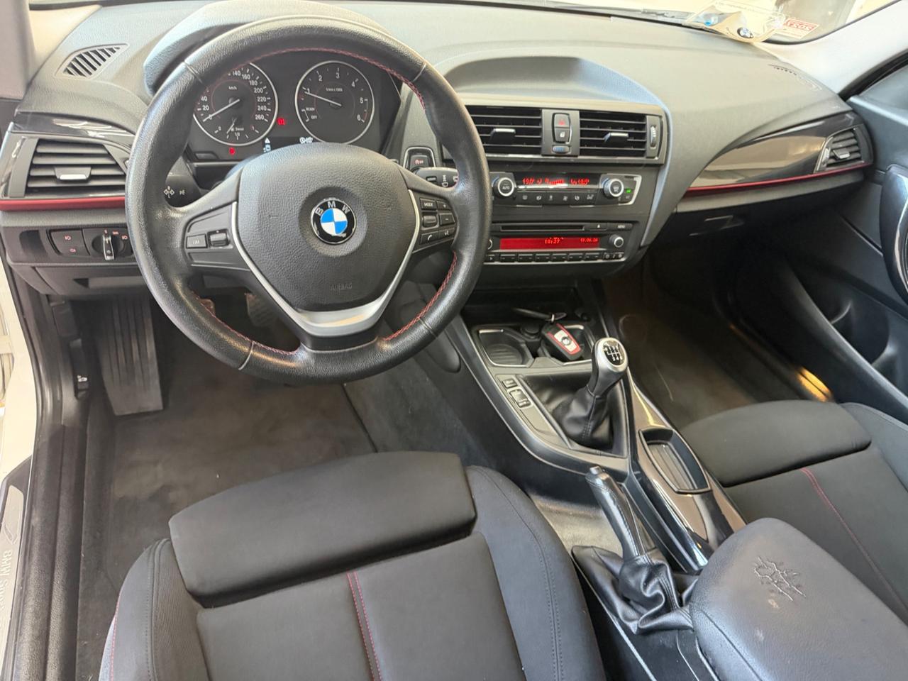 Bmw 118 118d 5p. Sport