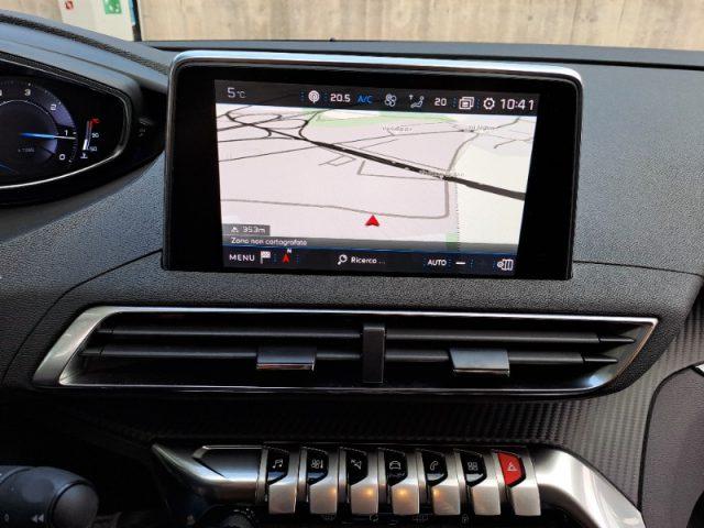 PEUGEOT 3008 BlueHDi 130 S&S EAT8 Business