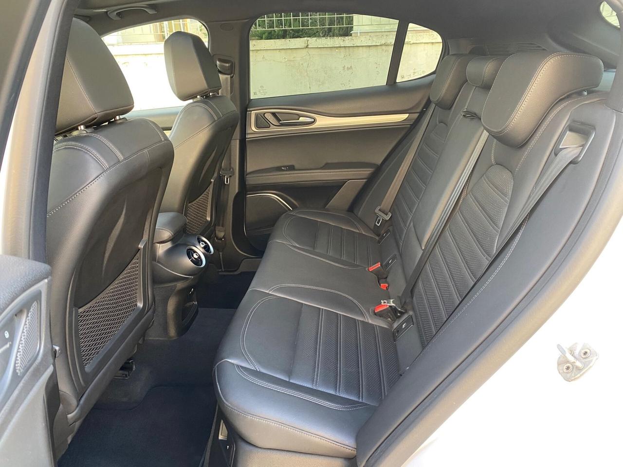 ALFA ROMEO STELVIO 210CV Q4 Veloce TETTO 2022