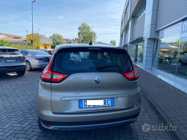 RENAULT Grand Scenic Blue dCi 120 CV Sport Editi