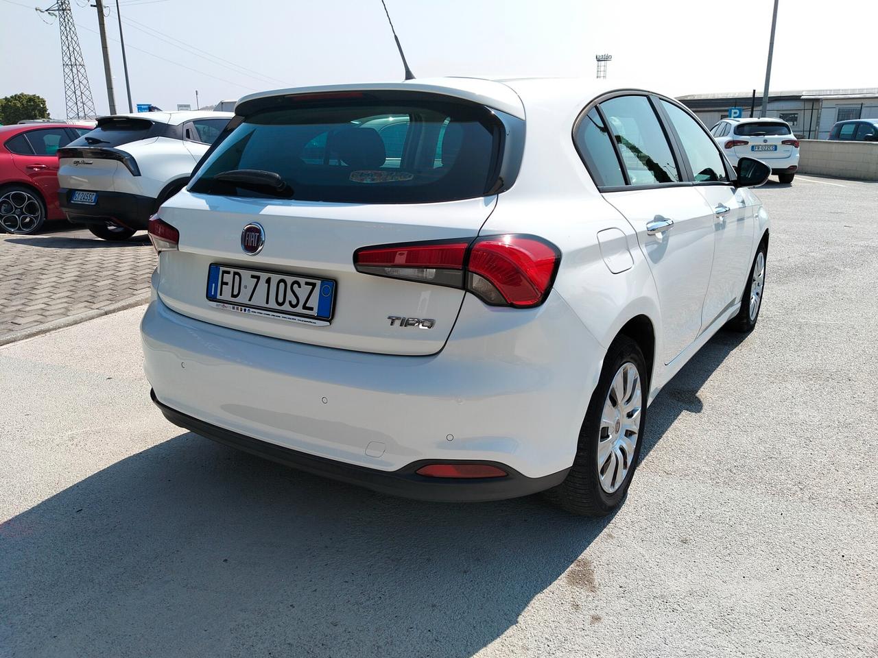 Fiat Tipo 1.6 Mjt S&S 5 porte Easy