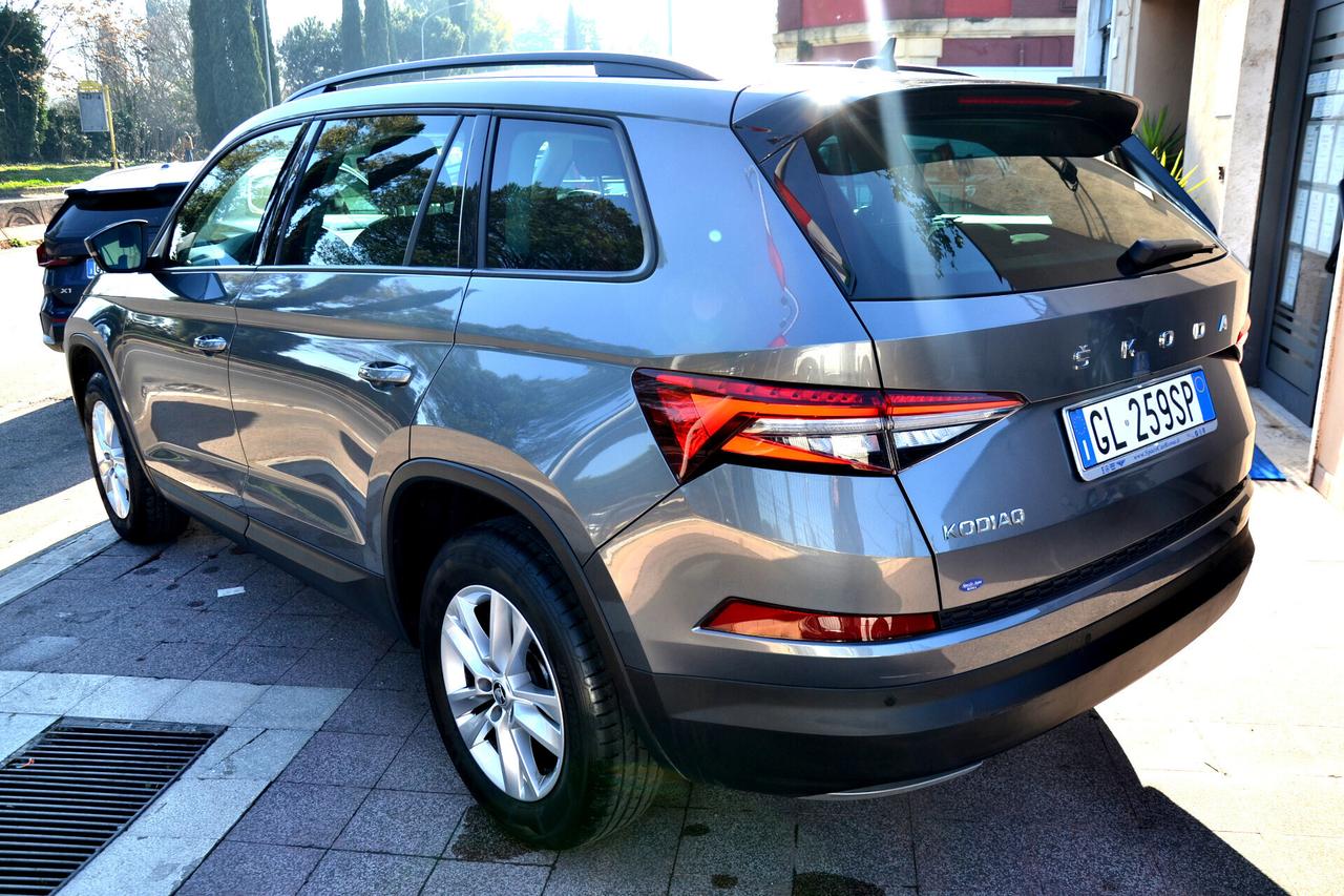 Skoda Kodiaq 2.0 TDI 150 EXECUTIVE 7POSTI AUT.+NAV+LED+RCAM+PDC