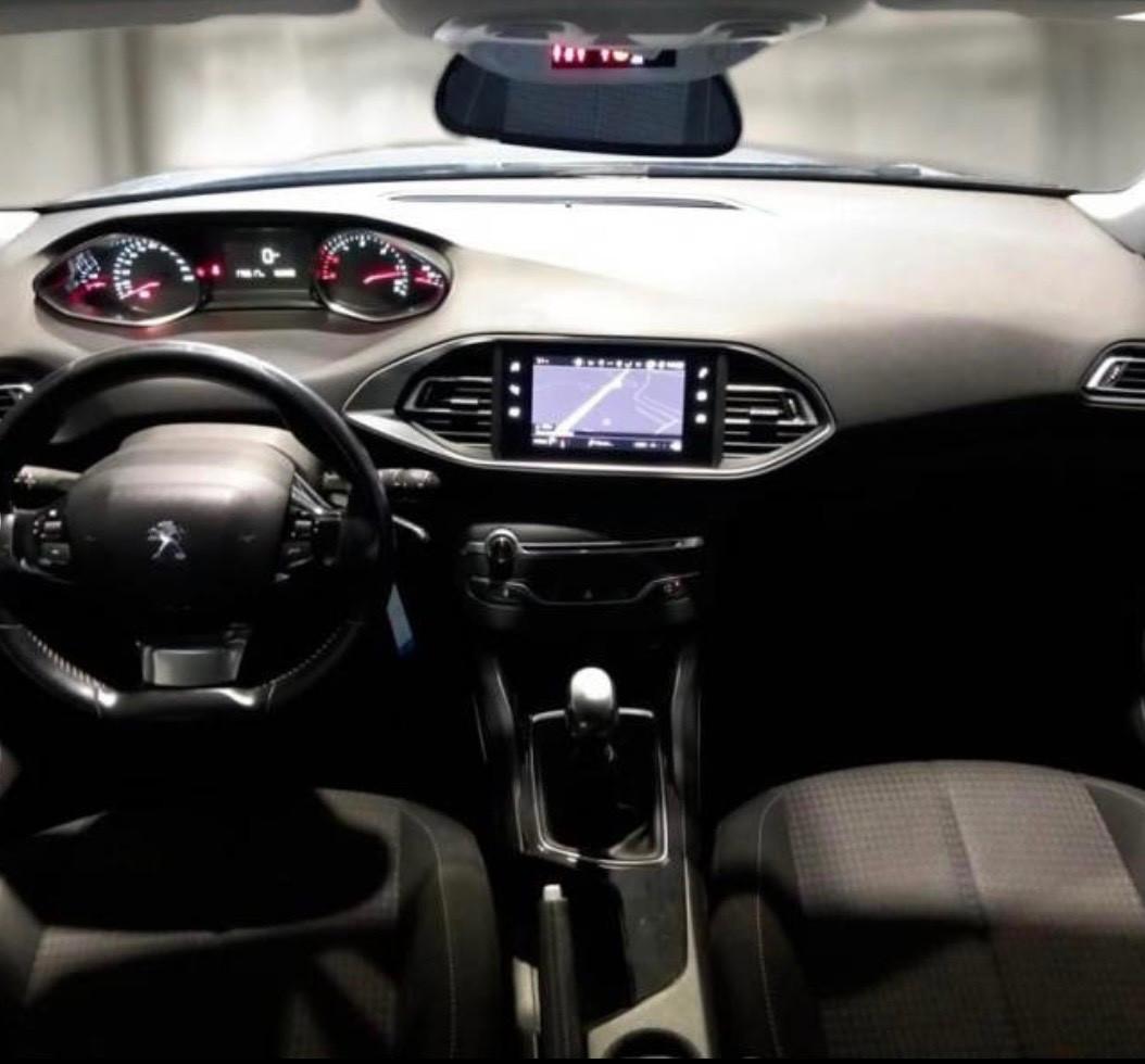 Peugeot 308 diesel manuale unico proprietario garanzia