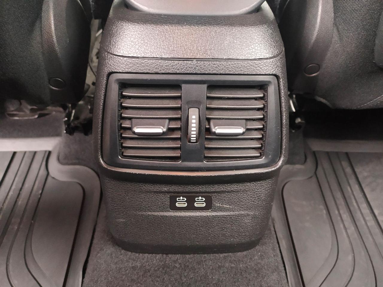 Bmw 218 Active Tourer Advantage 218 d #8362