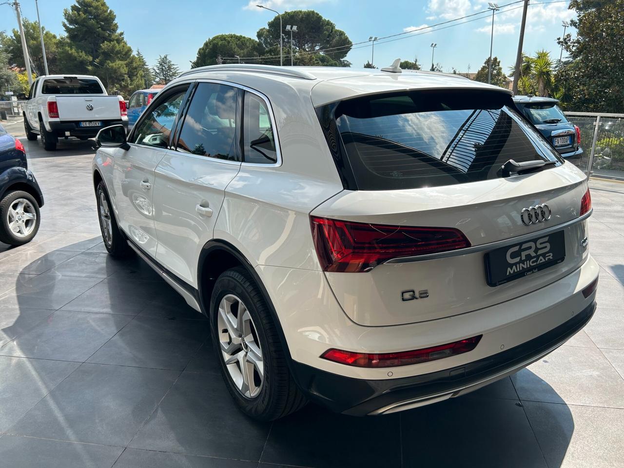 Audi Q5 40 TFSI quattro S tronic Business Advanced