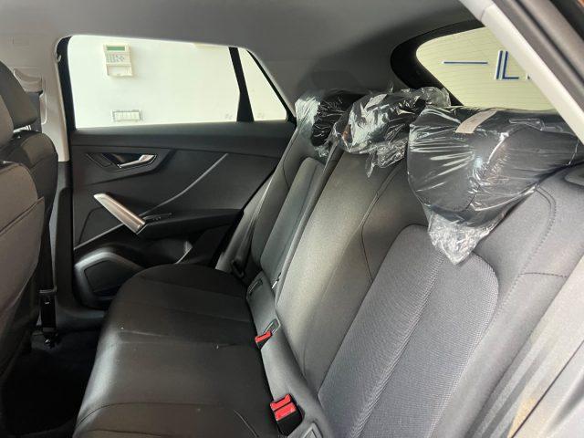 AUDI Q2 35 TDI quattro S tronic S line Edition da ?399,00