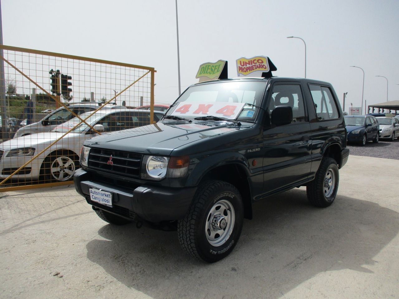 Mitsubishi Pajero 2.5 Tdi Glx   Gangio Traino