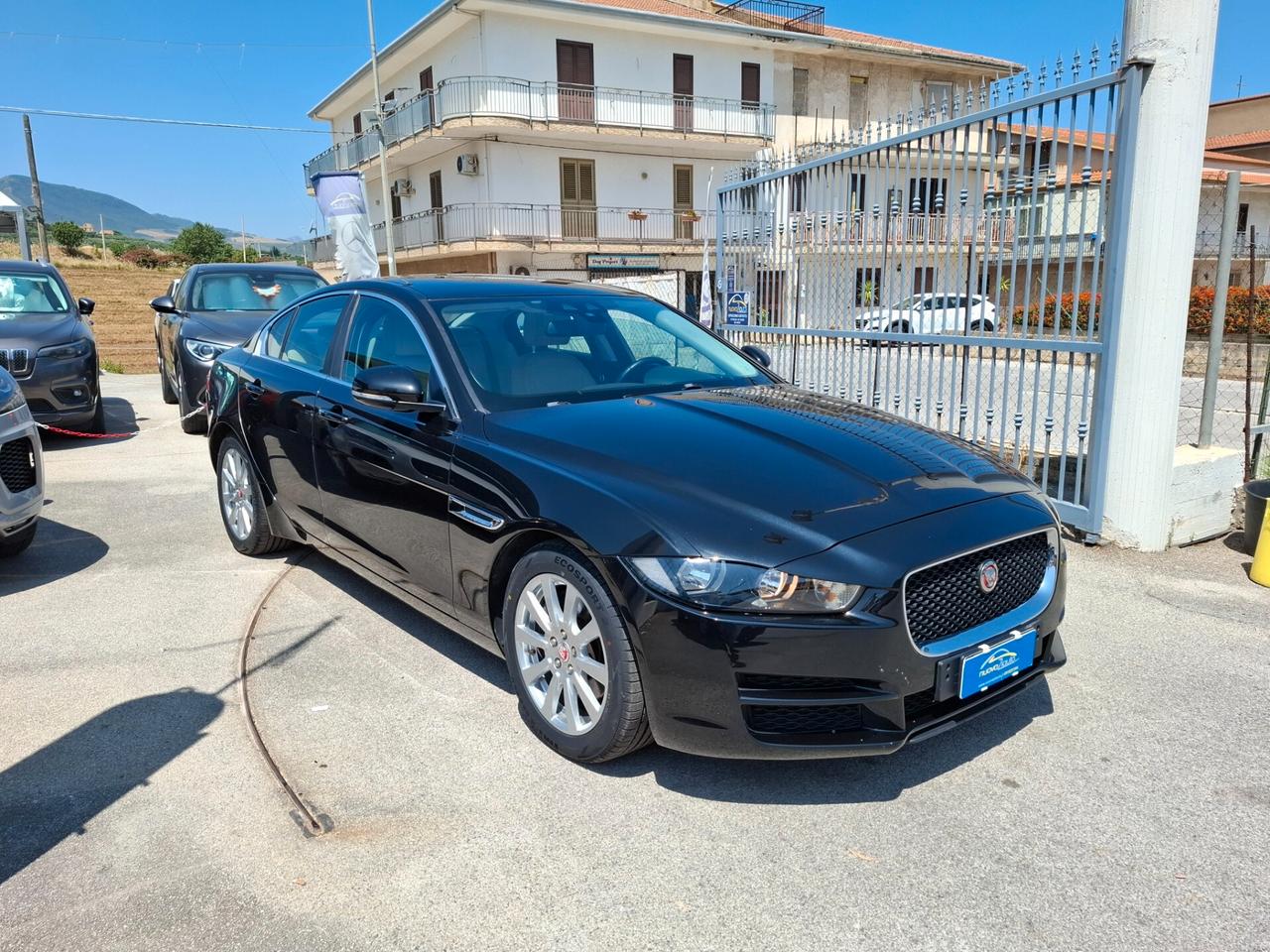 Jaguar XF 2.0 D 180 CV aut. Prestige anno 2016