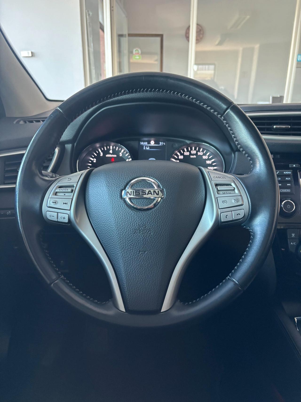 Nissan Qashqai 1.2 DIG-T N-Connecta