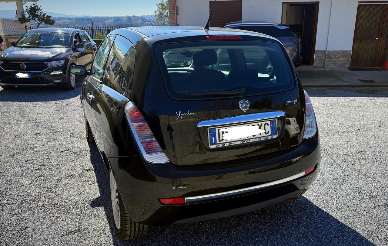 Lancia Ypsilon 1.3 MJT Argento - 2008
